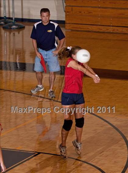 Thumbnail 2 in South-Doyle @ Seymour photogallery.