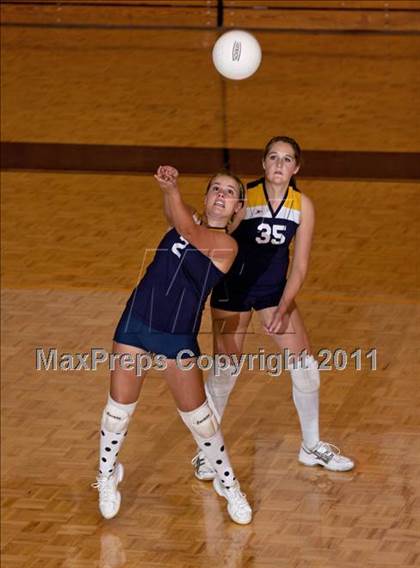 Thumbnail 2 in South-Doyle @ Seymour photogallery.