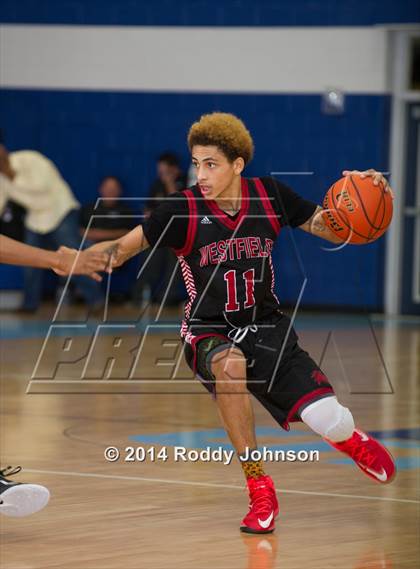 Thumbnail 2 in Clear Creek vs. Westfield (McDonald's Texas Invitational) photogallery.
