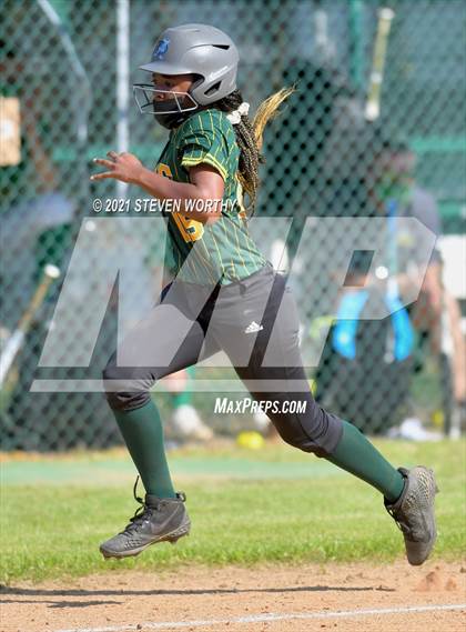 Thumbnail 2 in Cardinal Gibbons @ Enloe photogallery.