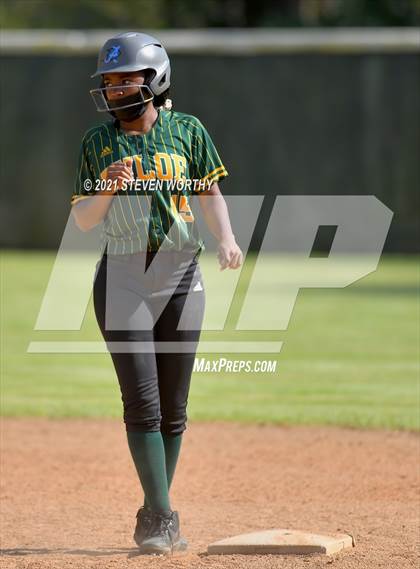 Thumbnail 2 in Cardinal Gibbons @ Enloe photogallery.