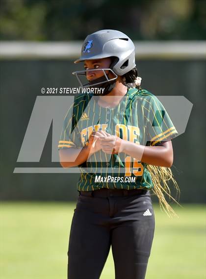 Thumbnail 3 in Cardinal Gibbons @ Enloe photogallery.