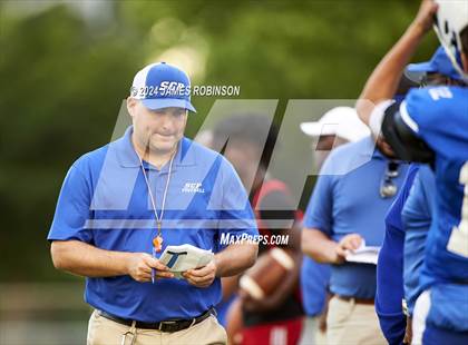 Thumbnail 2 in Ribault @ Stanton (Spring Game) photogallery.