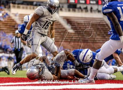 Thumbnail 3 in St. John Bosco vs St. X (Crosstown Showdown) photogallery.