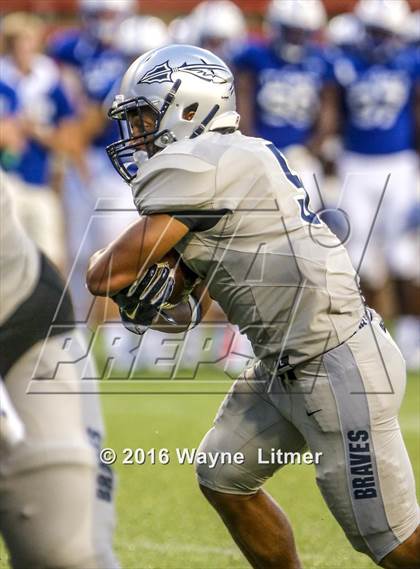 Thumbnail 3 in St. John Bosco vs St. X (Crosstown Showdown) photogallery.