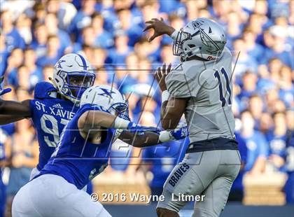 Thumbnail 1 in St. John Bosco vs St. X (Crosstown Showdown) photogallery.