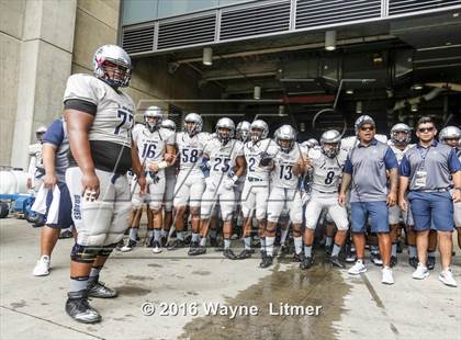 Thumbnail 3 in St. John Bosco vs St. X (Crosstown Showdown) photogallery.