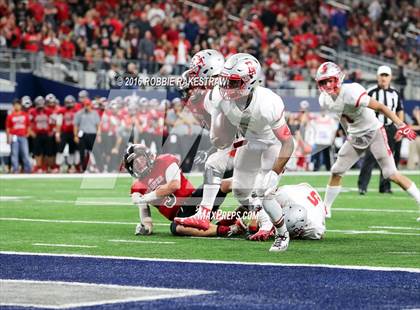 Thumbnail 3 in Iraan vs. Bremond (UIL 2A Division 2 Final)  photogallery.