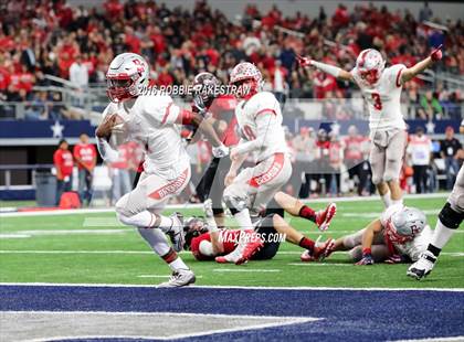 Thumbnail 1 in Iraan vs. Bremond (UIL 2A Division 2 Final)  photogallery.