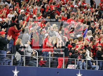 Thumbnail 3 in Iraan vs. Bremond (UIL 2A Division 2 Final)  photogallery.