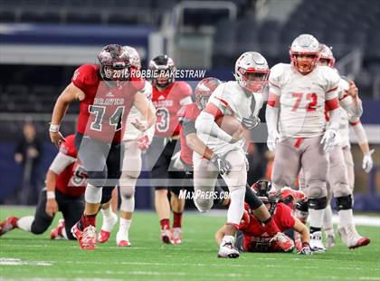 Thumbnail 3 in Iraan vs. Bremond (UIL 2A Division 2 Final)  photogallery.