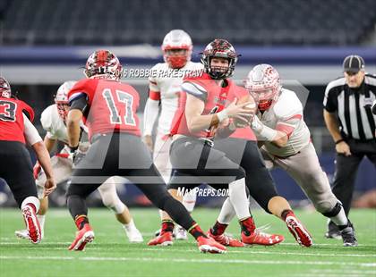 Thumbnail 3 in Iraan vs. Bremond (UIL 2A Division 2 Final)  photogallery.