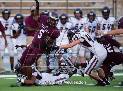 Thumbnail 1 in Lewisville vs Rowlett photogallery.