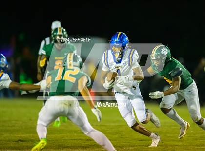 Thumbnail 3 in Oscar Smith @ Great Bridge photogallery.