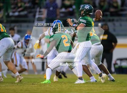 Thumbnail 3 in Oscar Smith @ Great Bridge photogallery.