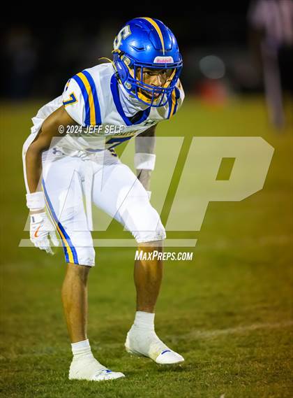 Thumbnail 1 in Oscar Smith @ Great Bridge photogallery.