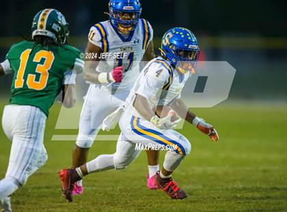 Thumbnail 3 in Oscar Smith @ Great Bridge photogallery.