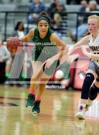 Thumbnail 2 in Benbrook vs Aubrey  photogallery.
