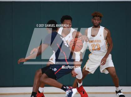 Thumbnail 1 in Arcadia vs Leuzinger (West Side Tip off Classic) photogallery.