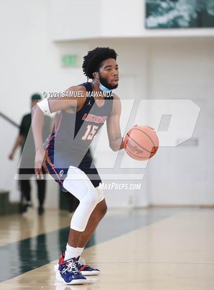 Thumbnail 2 in Arcadia vs Leuzinger (West Side Tip off Classic) photogallery.