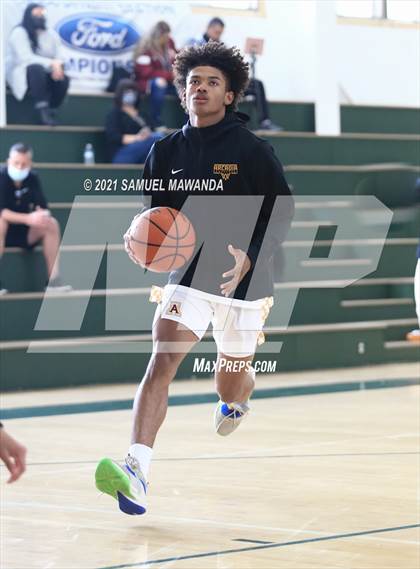 Thumbnail 2 in Arcadia vs Leuzinger (West Side Tip off Classic) photogallery.