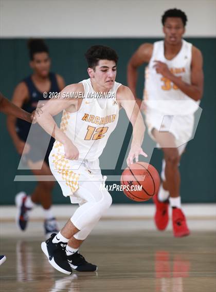 Thumbnail 2 in Arcadia vs Leuzinger (West Side Tip off Classic) photogallery.