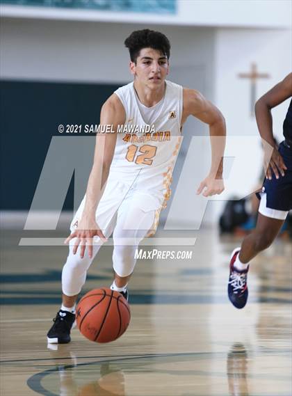 Thumbnail 1 in Arcadia vs Leuzinger (West Side Tip off Classic) photogallery.