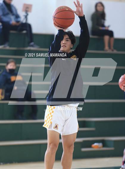 Thumbnail 3 in Arcadia vs Leuzinger (West Side Tip off Classic) photogallery.