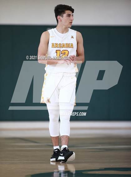 Thumbnail 3 in Arcadia vs Leuzinger (West Side Tip off Classic) photogallery.