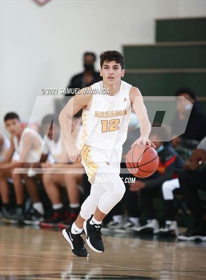 Thumbnail 1 in Arcadia vs Leuzinger (West Side Tip off Classic) photogallery.