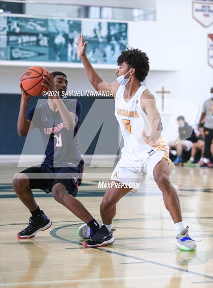 Thumbnail 3 in Arcadia vs Leuzinger (West Side Tip off Classic) photogallery.