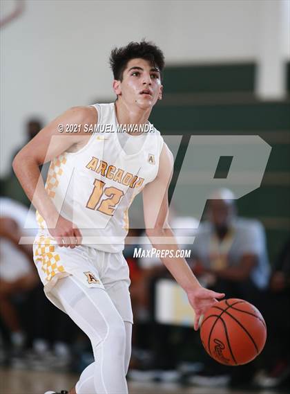 Thumbnail 3 in Arcadia vs Leuzinger (West Side Tip off Classic) photogallery.