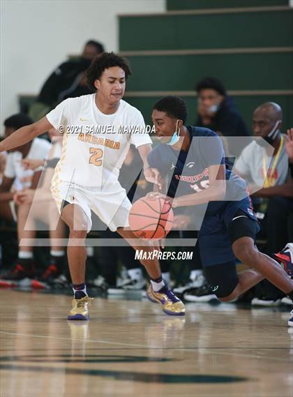 Thumbnail 1 in Arcadia vs Leuzinger (West Side Tip off Classic) photogallery.