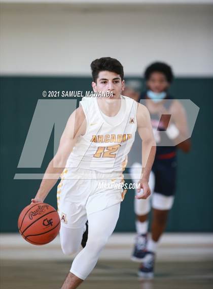 Thumbnail 3 in Arcadia vs Leuzinger (West Side Tip off Classic) photogallery.