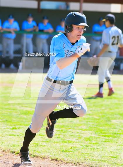 Thumbnail 3 in Horizon Honors vs. Bourgade Catholic (Desert Classic) photogallery.