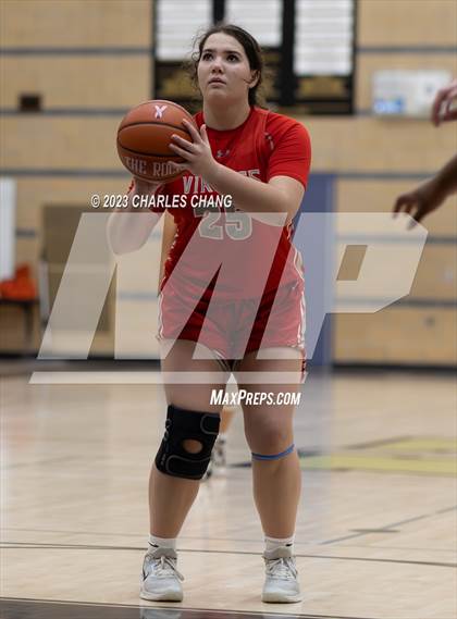 Thumbnail 3 in Montgomery vs San Leandro (Windsor Holiday Classic) photogallery.