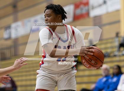 Thumbnail 2 in Montgomery vs San Leandro (Windsor Holiday Classic) photogallery.