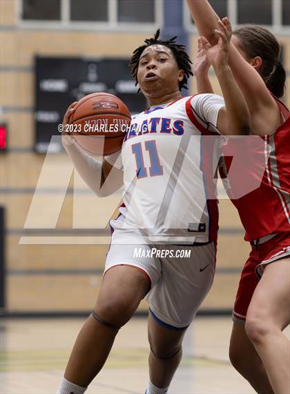 Thumbnail 1 in Montgomery vs San Leandro (Windsor Holiday Classic) photogallery.