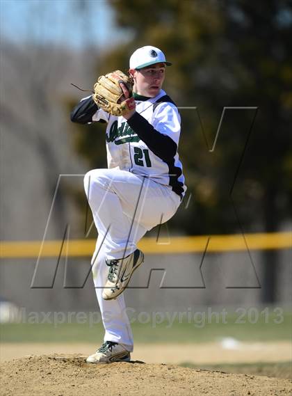 Thumbnail 3 in Wilbur Cross @ Guilford photogallery.