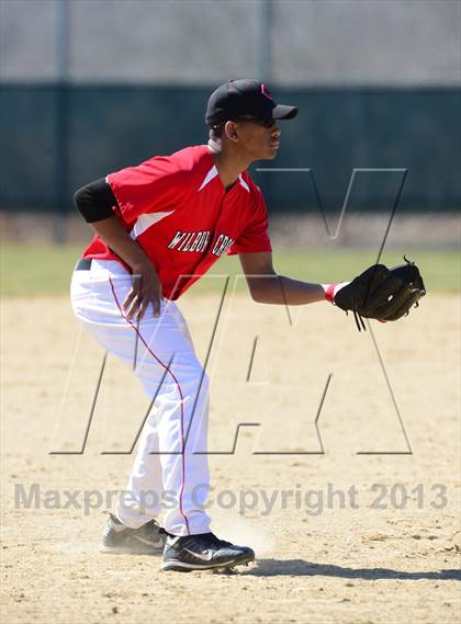 Thumbnail 2 in Wilbur Cross @ Guilford photogallery.