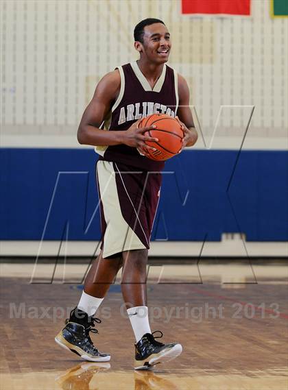 Thumbnail 3 in Roosevelt vs. Arlington photogallery.
