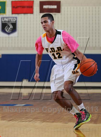 Thumbnail 3 in Roosevelt vs. Arlington photogallery.