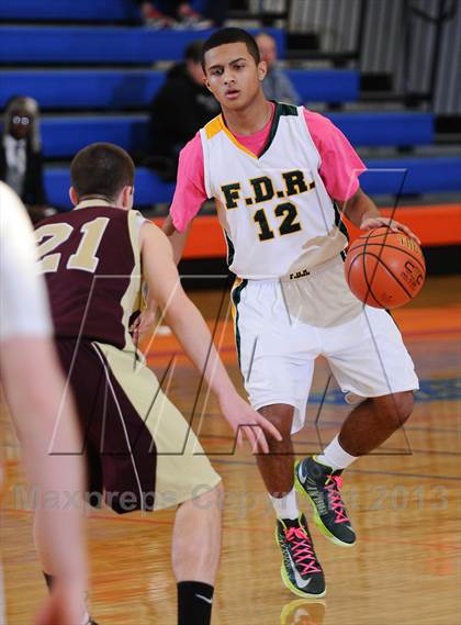 Thumbnail 2 in Roosevelt vs. Arlington photogallery.