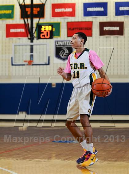 Thumbnail 3 in Roosevelt vs. Arlington photogallery.