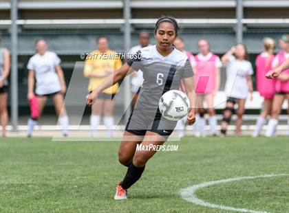 Thumbnail 2 in Steele vs. Vandegrift (UIL 6A Regional Final) photogallery.