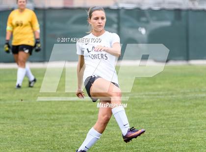 Thumbnail 3 in Steele vs. Vandegrift (UIL 6A Regional Final) photogallery.