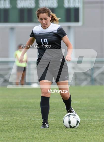 Thumbnail 1 in Steele vs. Vandegrift (UIL 6A Regional Final) photogallery.