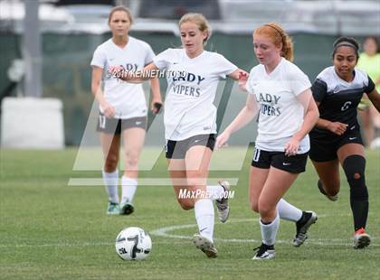 Thumbnail 3 in Steele vs. Vandegrift (UIL 6A Regional Final) photogallery.