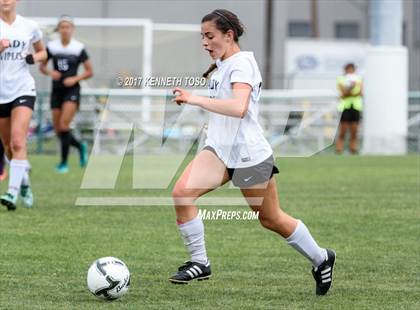 Thumbnail 3 in Steele vs. Vandegrift (UIL 6A Regional Final) photogallery.
