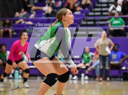 Thumbnail 2 in Kennedy @ Littleton photogallery.